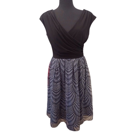 DRESSBARN Collection Cocktail Party Dress Sz 8 Christmas Sparkle Holiday Wedding - Picture 1 of 16